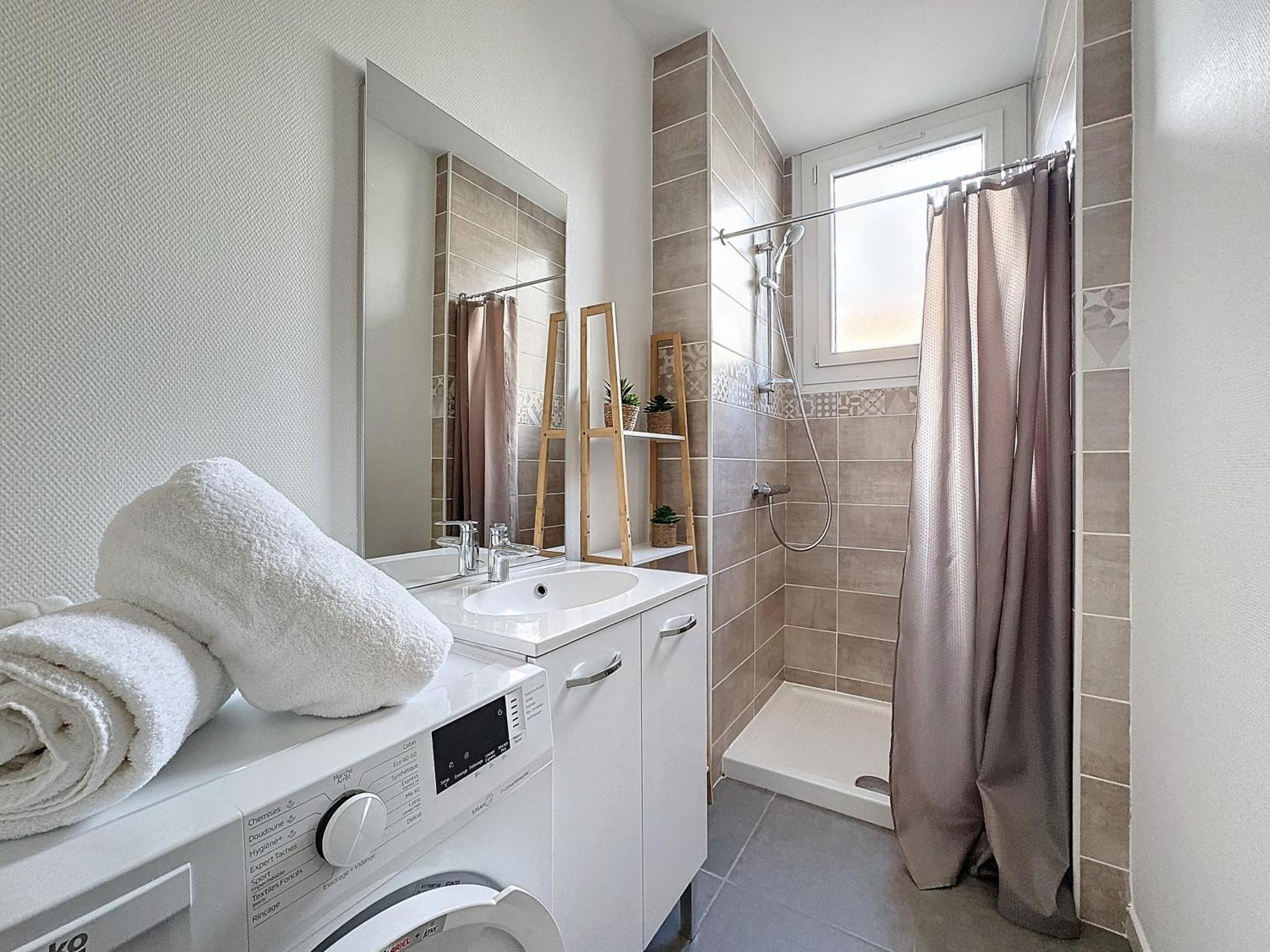 Le 2-f2 Centre Historique Apartment *